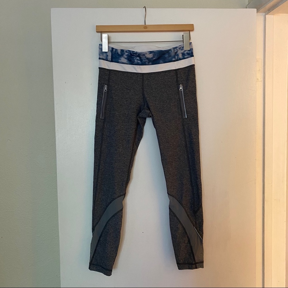 Lululemon inspire 7/8 legging. Colored waste band